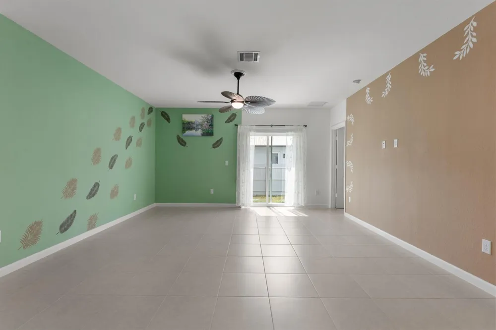 2405 88th Avenue Vero Beach, FL 32966