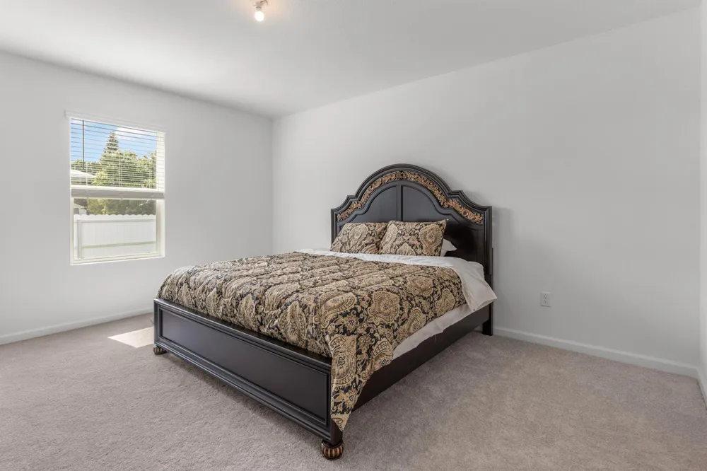 2405 88th Avenue Vero Beach, FL 32966