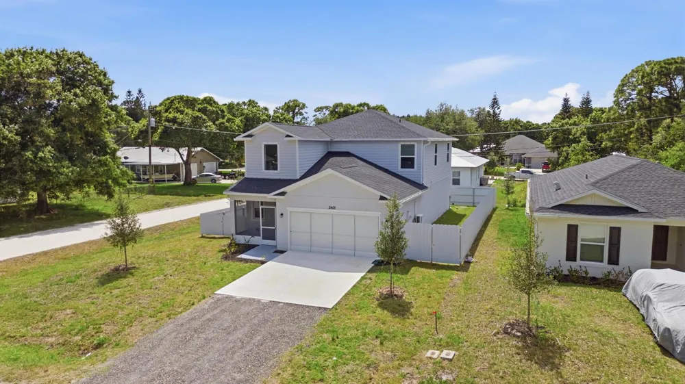 2405 88th Avenue Vero Beach, FL 32966