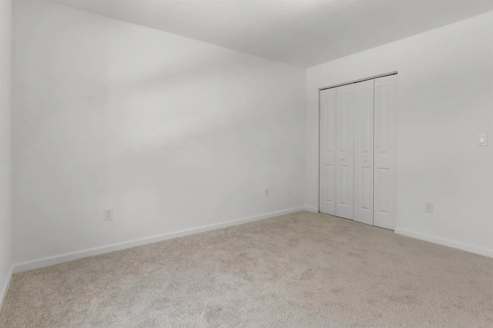 2405 88th Avenue Vero Beach, FL 32966