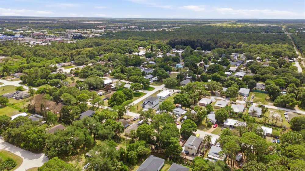 2405 88th Avenue Vero Beach, FL 32966