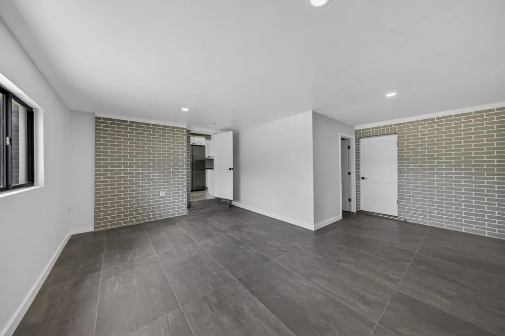 2740 NW 9th Lane Wilton Manors, FL 33311