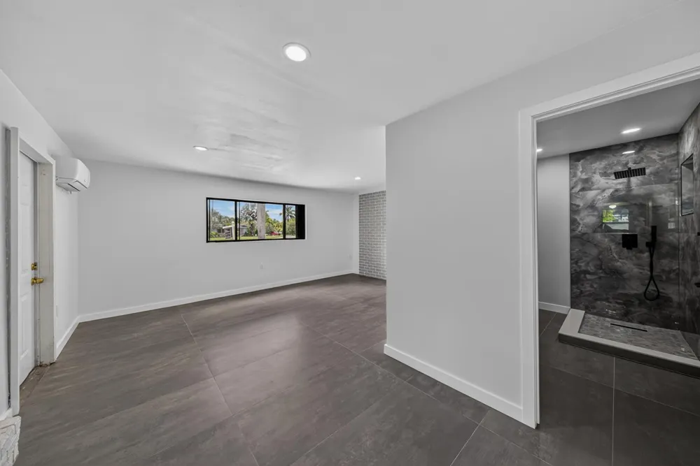 2740 NW 9th Lane Wilton Manors, FL 33311