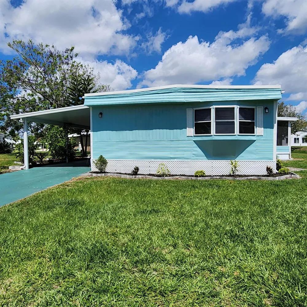 17 Rio Verde Way Port St. Lucie, FL 34952