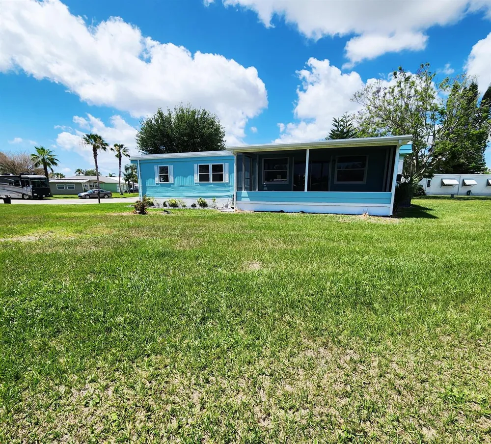 17 Rio Verde Way Port St. Lucie, FL 34952