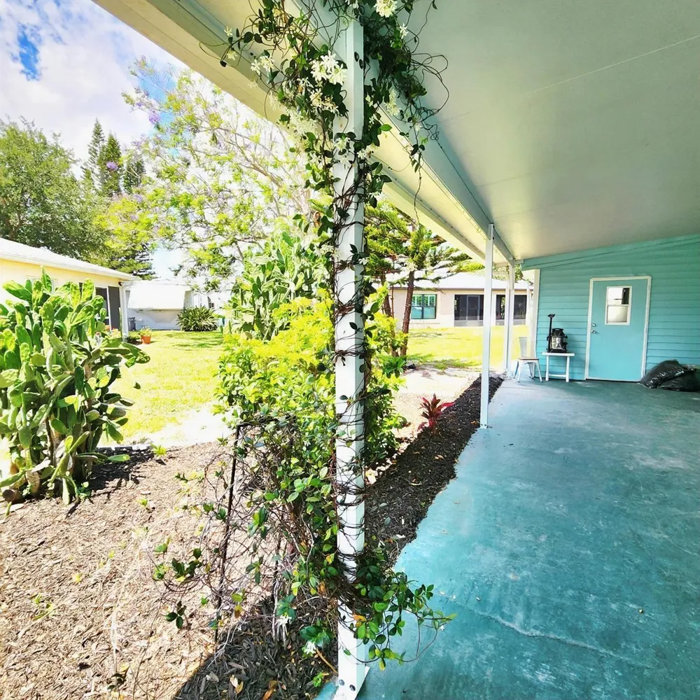 17 Rio Verde Way Port St. Lucie, FL 34952