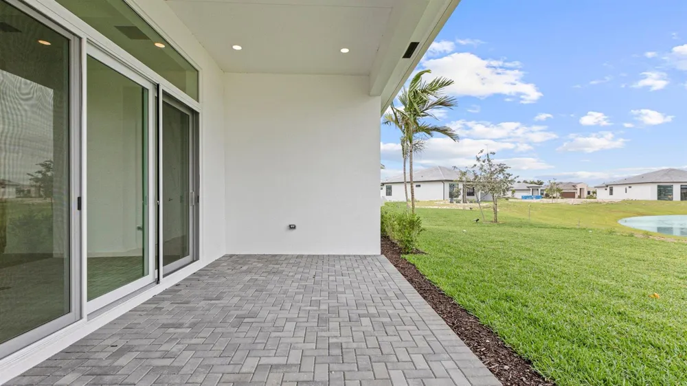 5042 Rivo Alto Circle Westlake, FL 33470