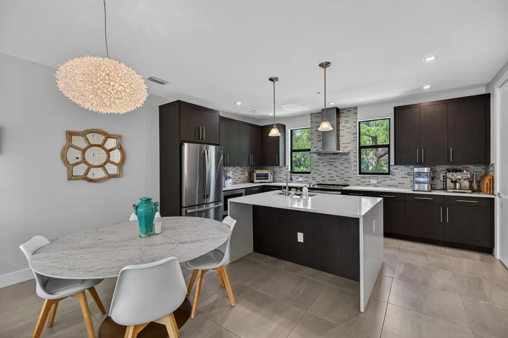 625 NE 22nd Drive Wilton Manors, FL 33305
