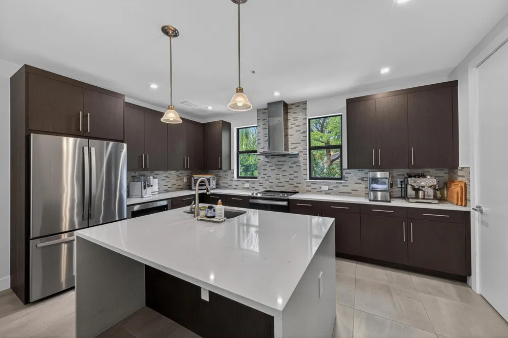 625 NE 22nd Drive Wilton Manors, FL 33305