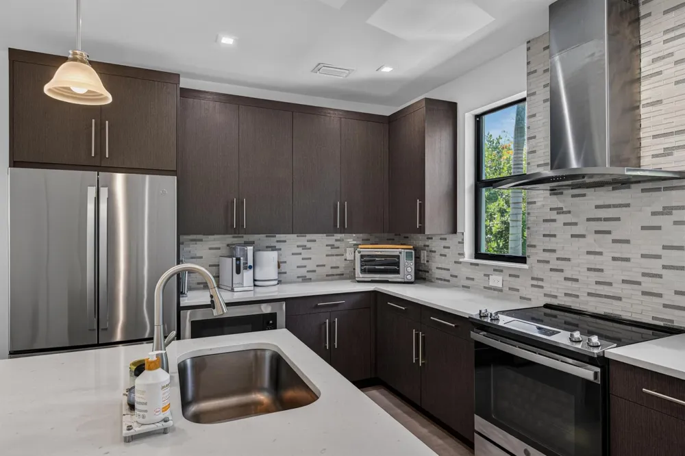625 NE 22nd Drive Wilton Manors, FL 33305