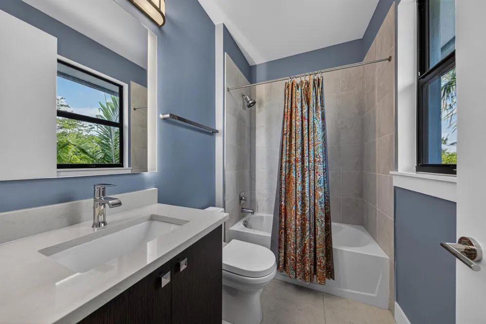 625 NE 22nd Drive Wilton Manors, FL 33305