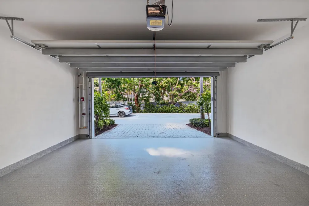 625 NE 22nd Drive Wilton Manors, FL 33305