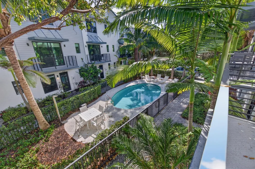 625 NE 22nd Drive Wilton Manors, FL 33305