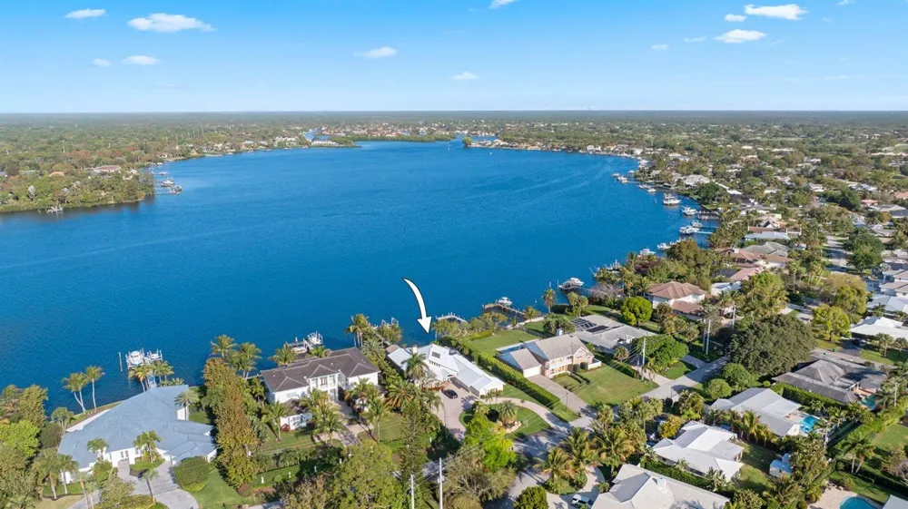 163 River Drive Tequesta, FL 33469