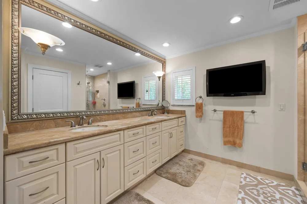 163 River Drive Tequesta, FL 33469
