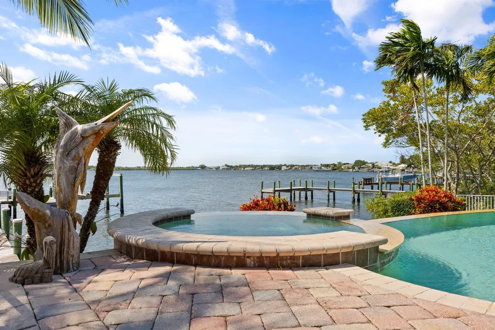 163 River Drive Tequesta, FL 33469