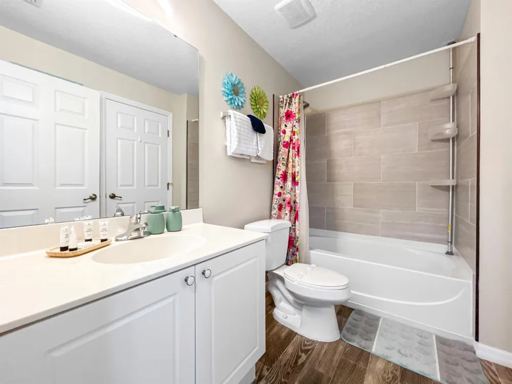 2749 Club Cortile Circle Kissimmee, FL 34746