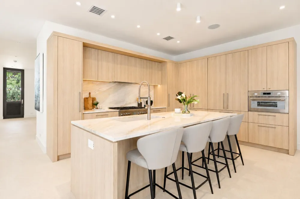 519 SE 4th Avenue Delray Beach, FL 33483