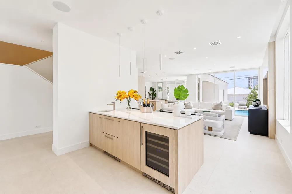 519 SE 4th Avenue Delray Beach, FL 33483