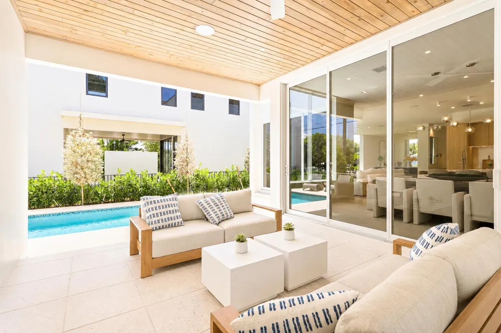 519 SE 4th Avenue Delray Beach, FL 33483