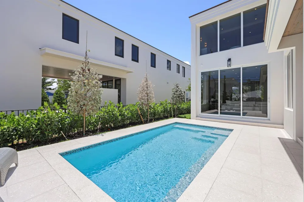 519 SE 4th Avenue Delray Beach, FL 33483