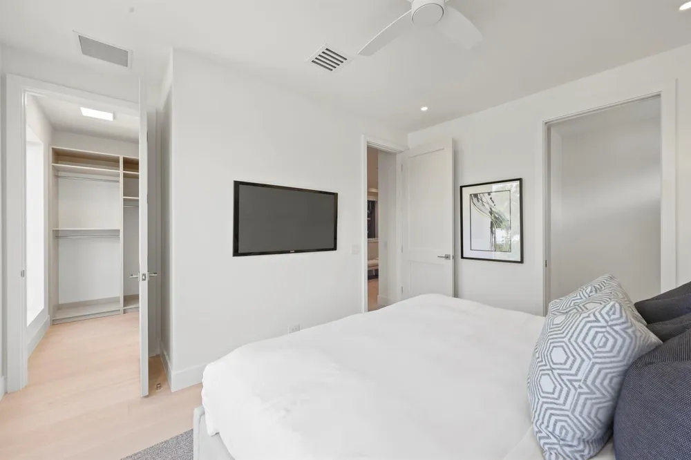 519 SE 4th Avenue Delray Beach, FL 33483