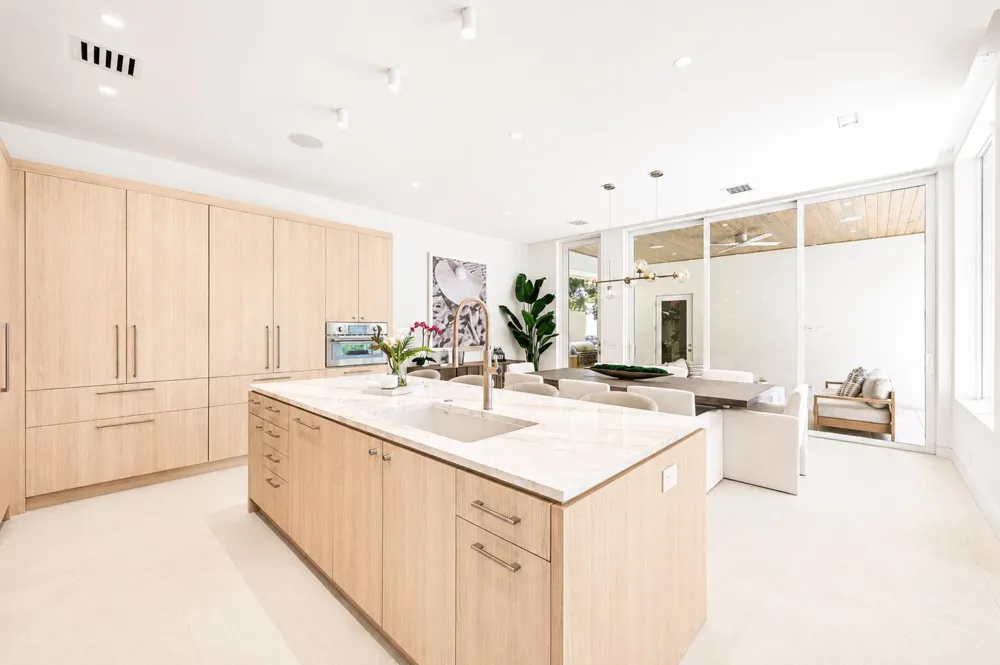 519 SE 4th Avenue Delray Beach, FL 33483
