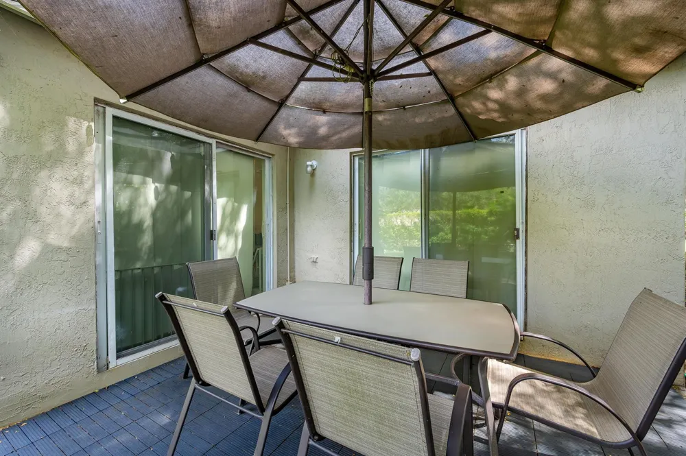 1252 Sabal Trail Weston, FL 33327