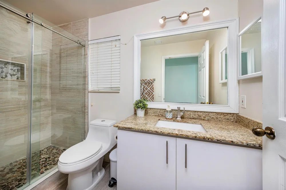 1252 Sabal Trail Weston, FL 33327