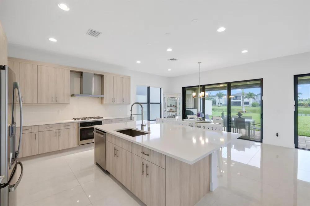 20028 Pacific Dunes Drive Boca Raton, FL 33434