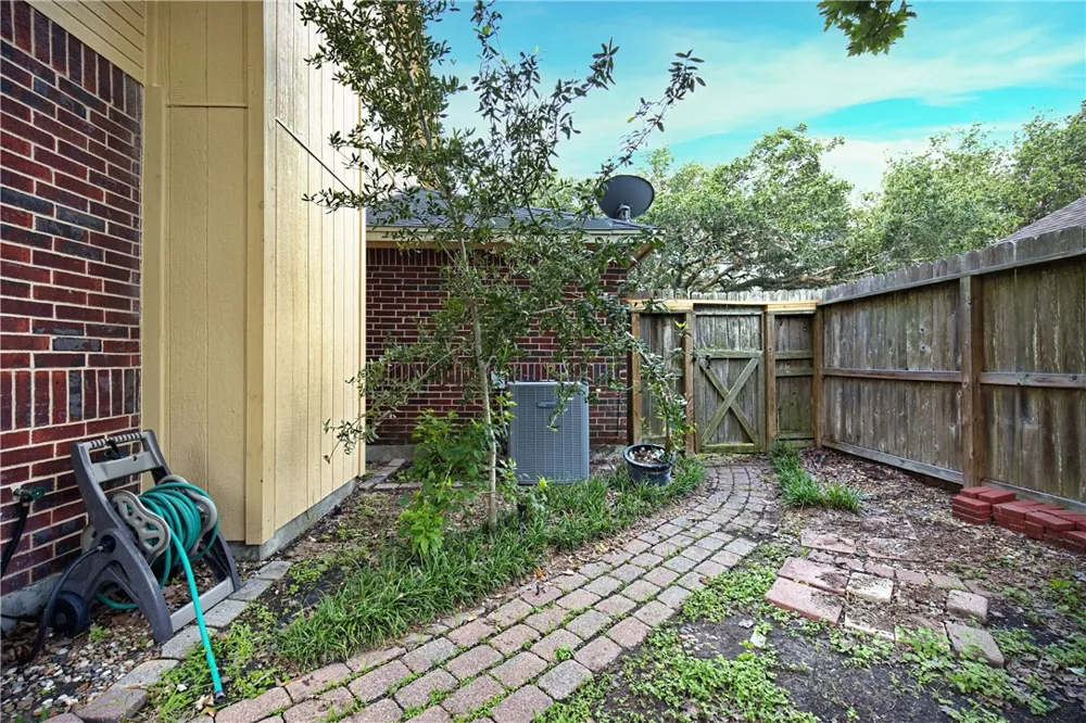 5106 Cavendish Drive Corpus Christi, TX 78413