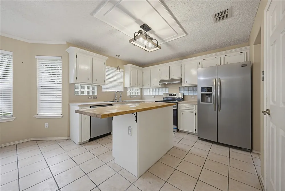 5106 Cavendish Drive Corpus Christi, TX 78413