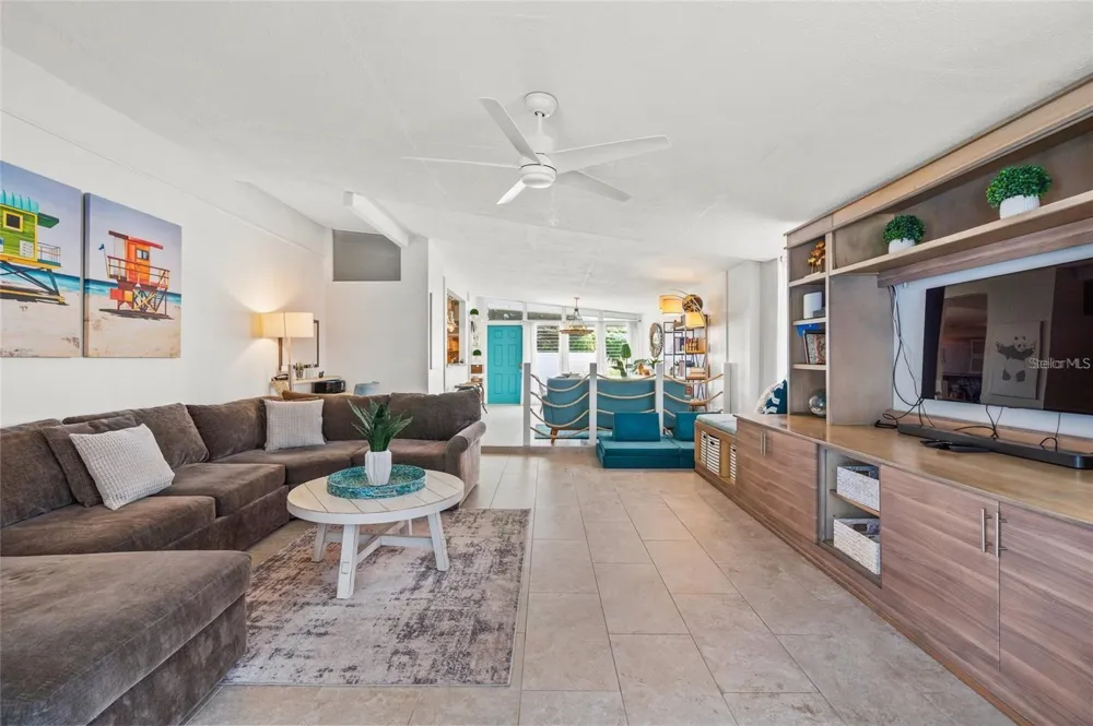 4801 SARASOTA AVENUE Sarasota, FL 34234