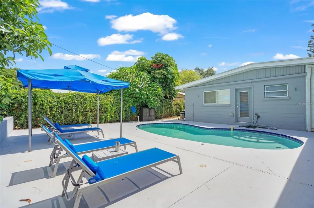 4801 SARASOTA AVENUE Sarasota, FL 34234