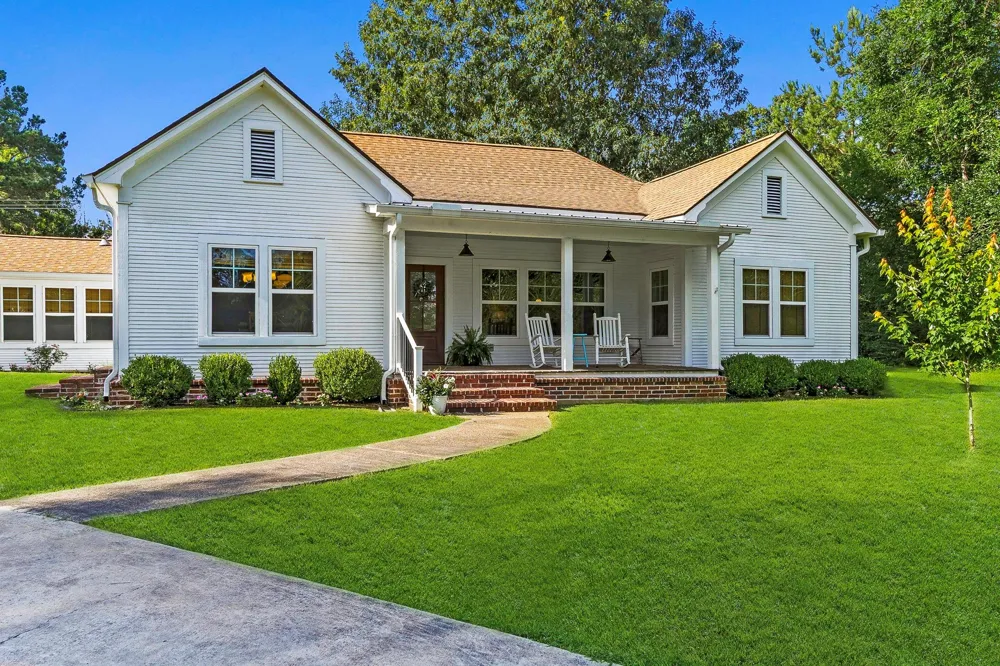 1699 Old Woodville Road Livingston, TX 77351