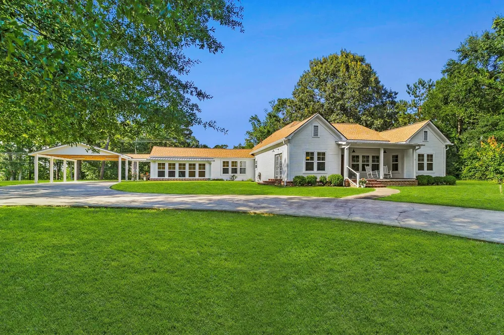 1699 Old Woodville Road Livingston, TX 77351