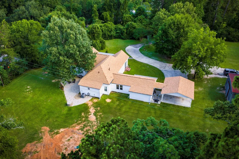 1699 Old Woodville Road Livingston, TX 77351