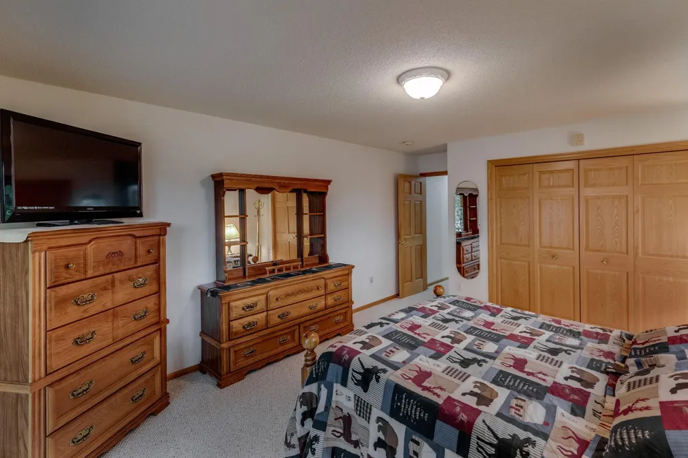 6598 Bobcat Trail NW Cass Lake, MN 56633