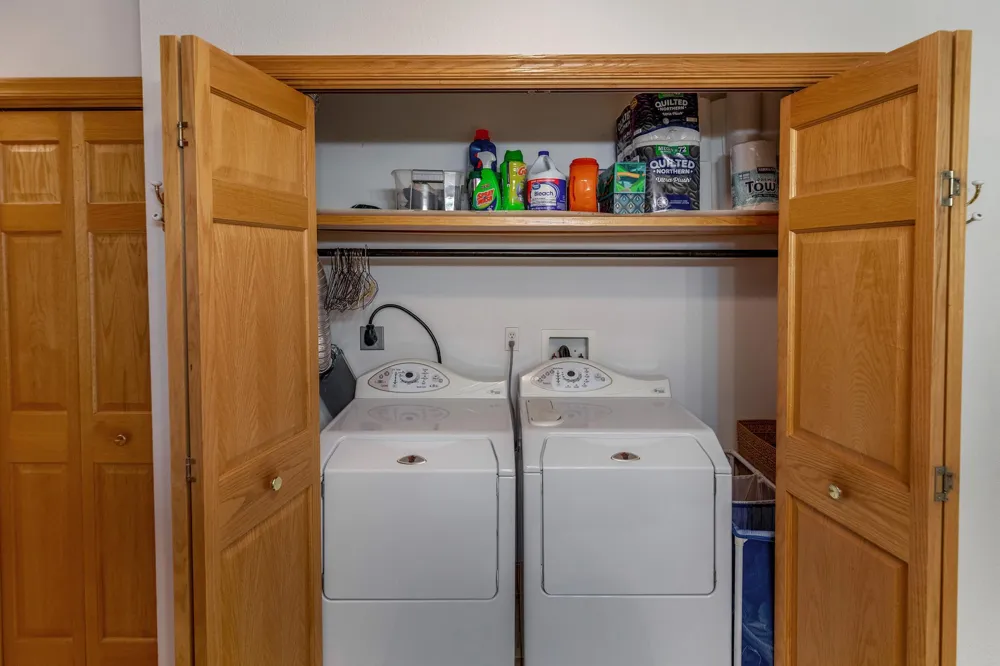 6598 Bobcat Trail NW Cass Lake, MN 56633