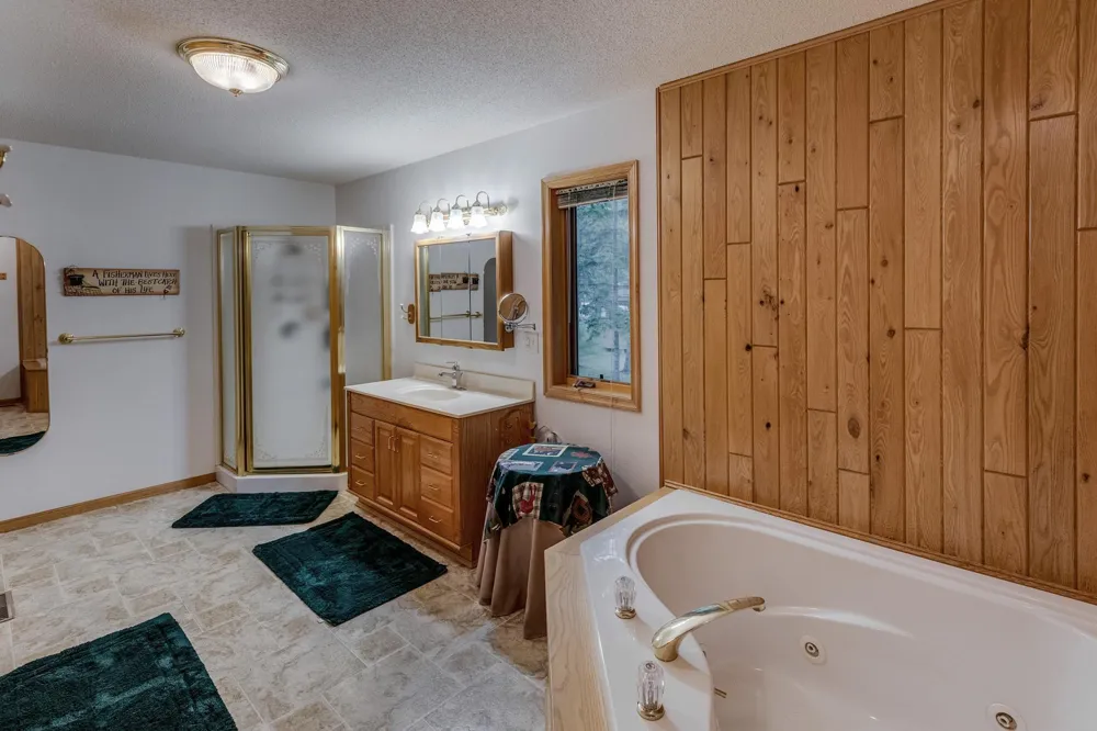 6598 Bobcat Trail NW Cass Lake, MN 56633