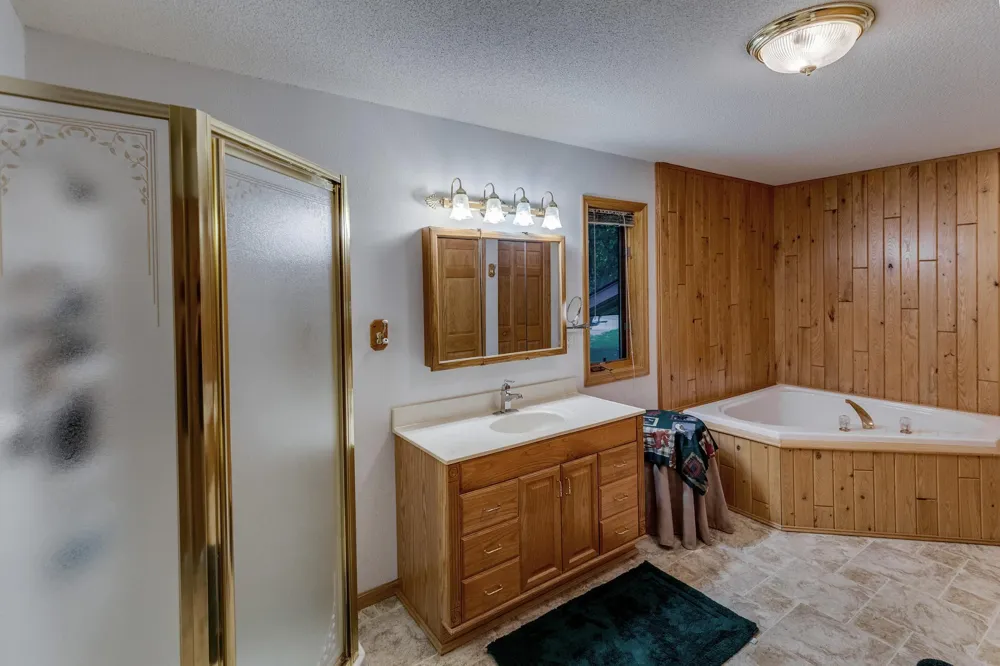 6598 Bobcat Trail NW Cass Lake, MN 56633