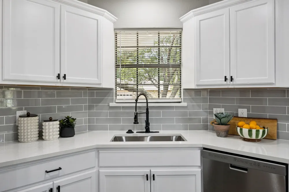10 Chisholm Trail Lucas, TX 75002