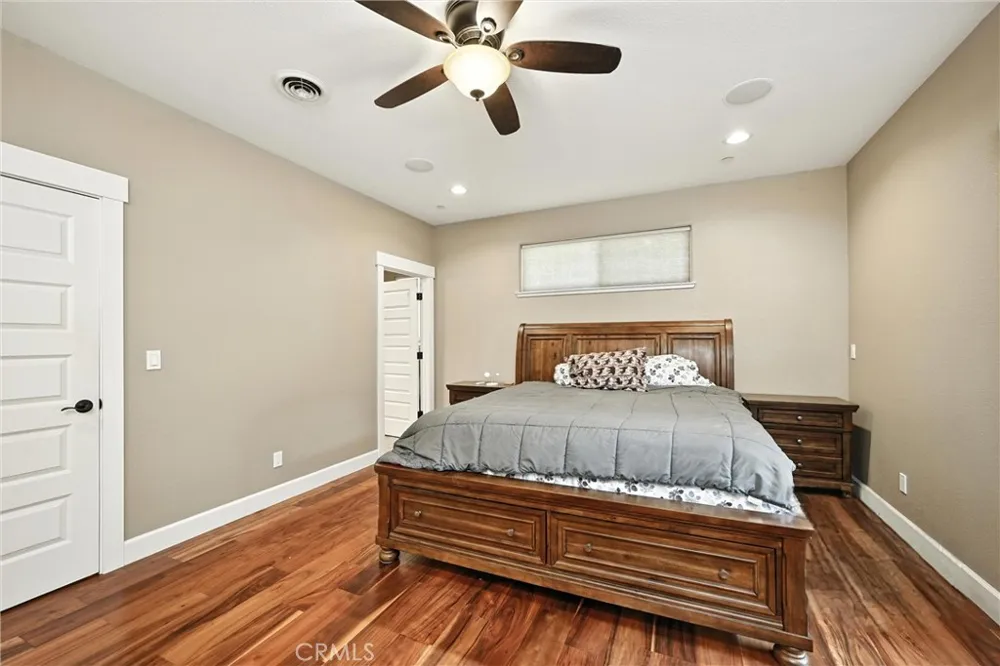 9482 Hoberg Drive S Cobb, CA 95426