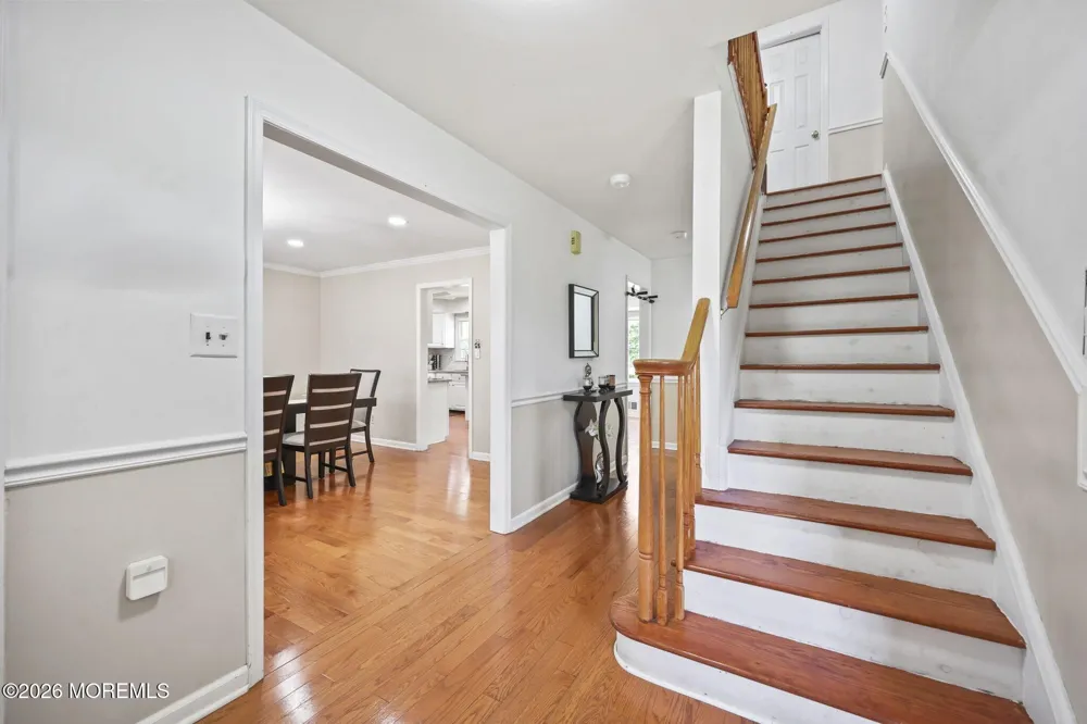 78 Henderson Road Kendall Park, NJ 08824