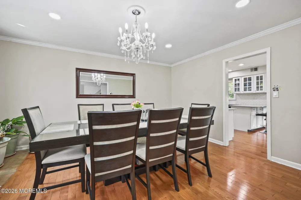 78 Henderson Road Kendall Park, NJ 08824