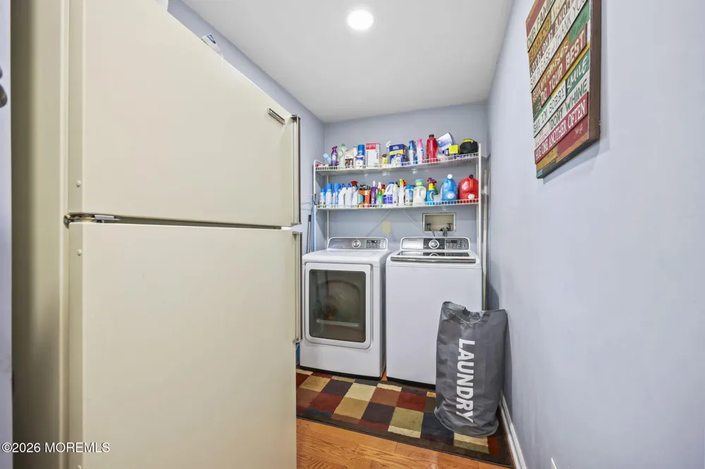 78 Henderson Road Kendall Park, NJ 08824