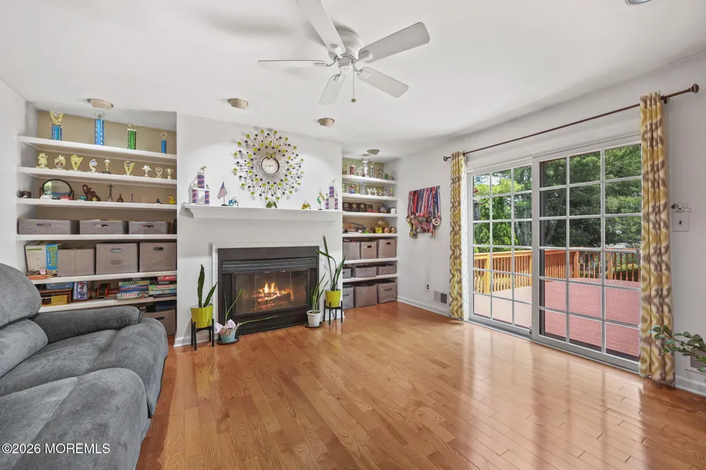 78 Henderson Road Kendall Park, NJ 08824