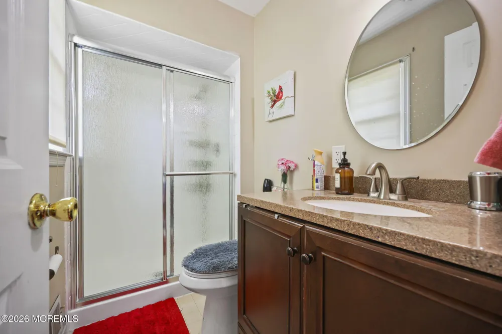 78 Henderson Road Kendall Park, NJ 08824