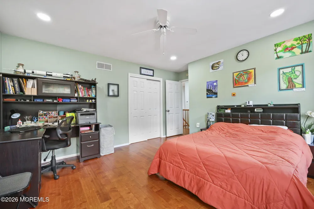 78 Henderson Road Kendall Park, NJ 08824