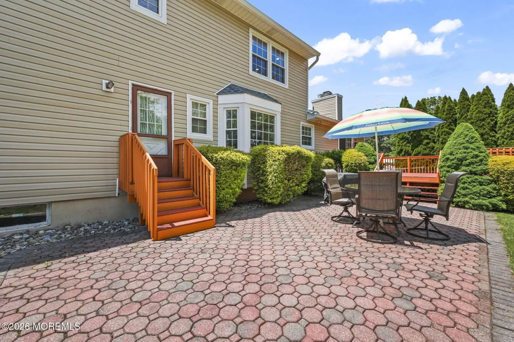 78 Henderson Road Kendall Park, NJ 08824
